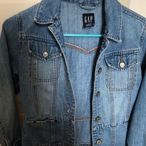 GREAT CONDITION Gap Jean Jacket